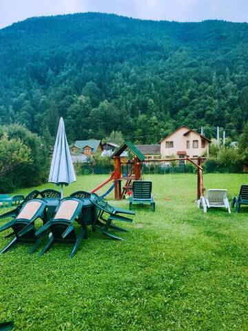 Фотографии Гостевой дом Pensiunea Rossvillas г. Лепша (Румыния) №3 Фото Гостевой дом Pensiunea Rossvillas г. Лепша 3